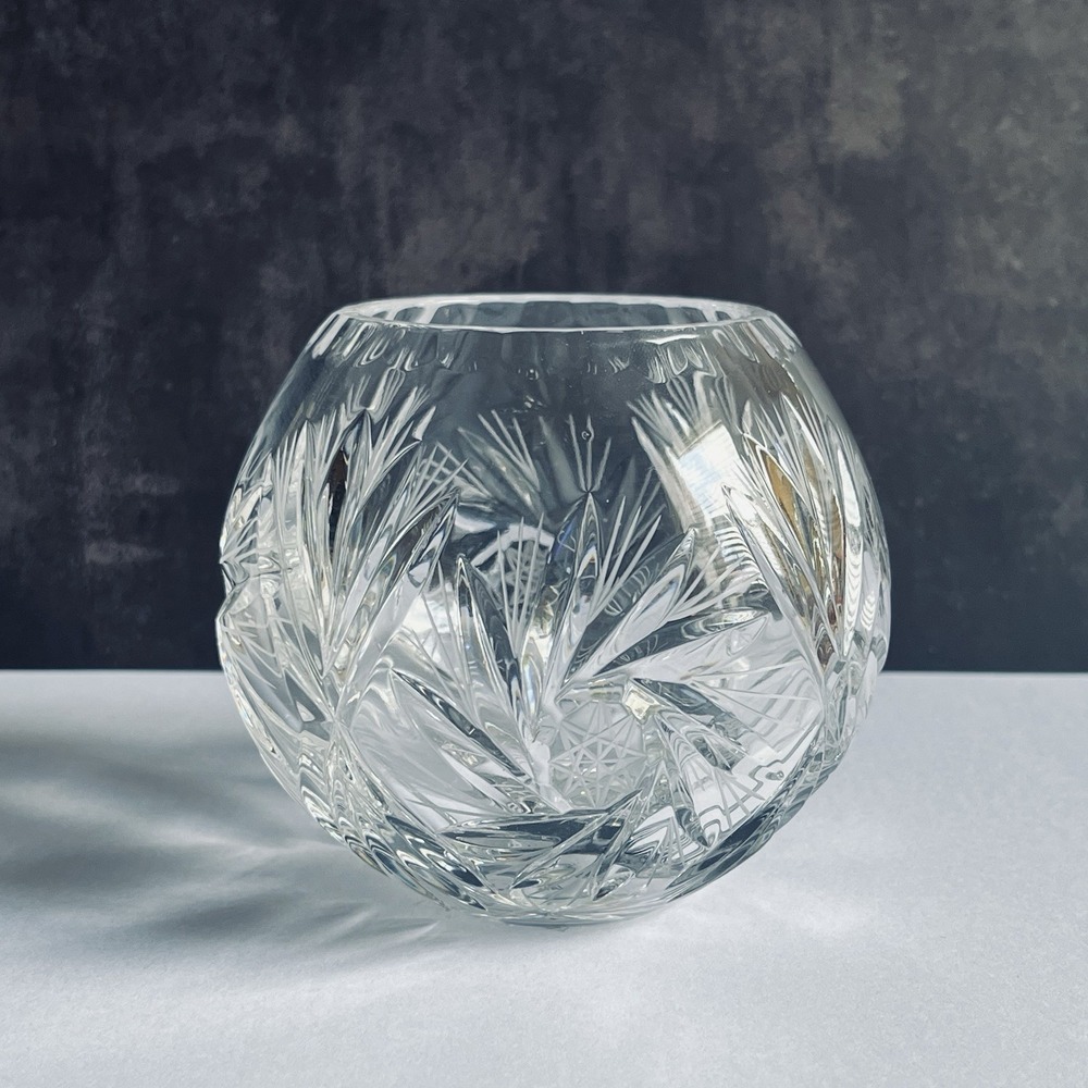 Vintage Mikasa 24% Lead Crystal Round Rose Bowl Vase Pinwheel Starburst Etched